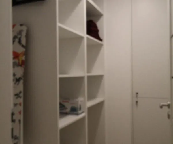 New Mona Red * Warszawa